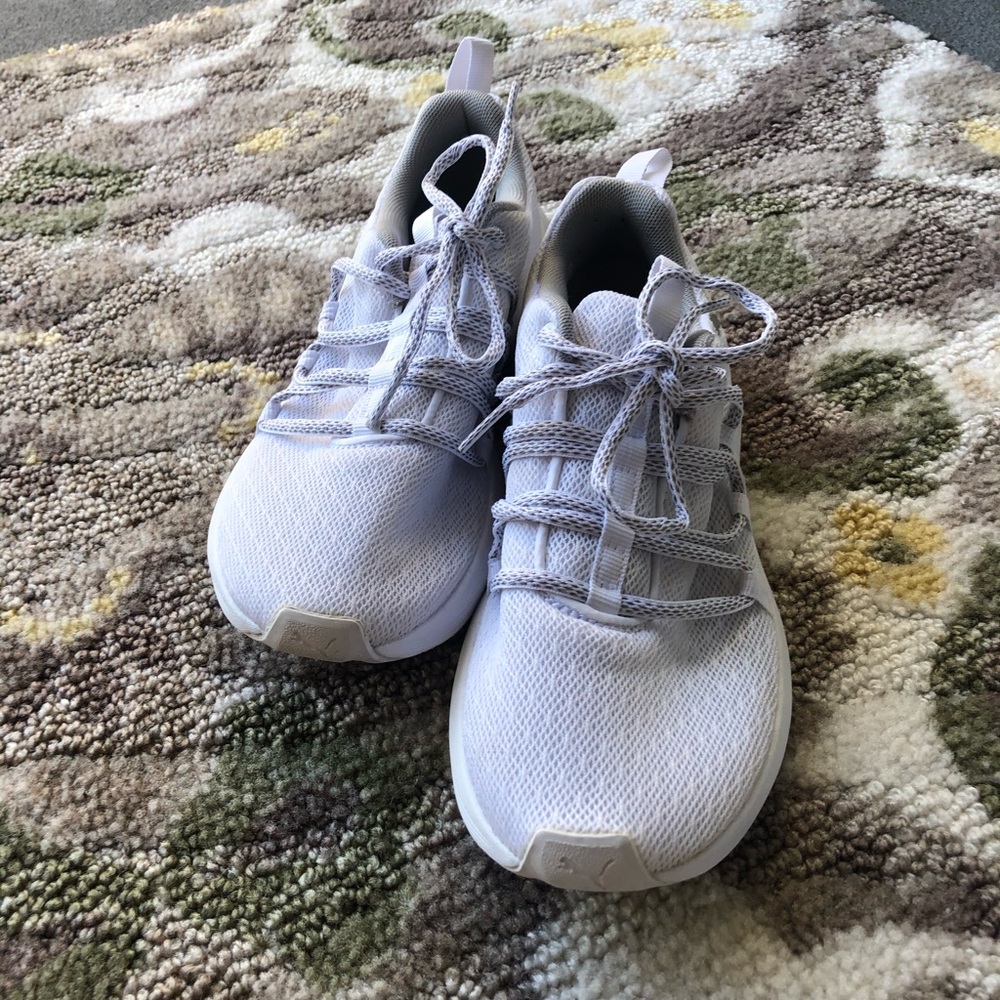 🔥🔥 PUMA.  white  snaekers . 🏋🏻‍♀️